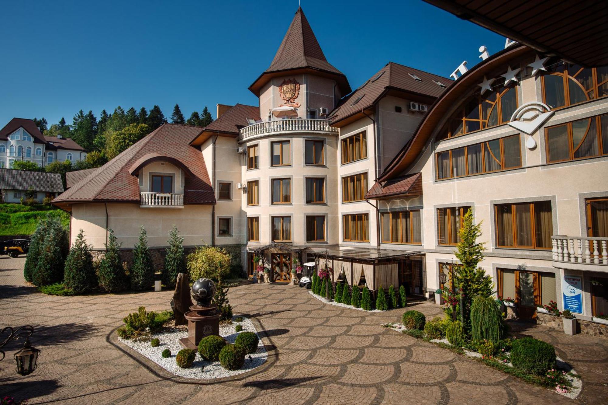 Dianna Hotel Skhidnytsia Exterior photo