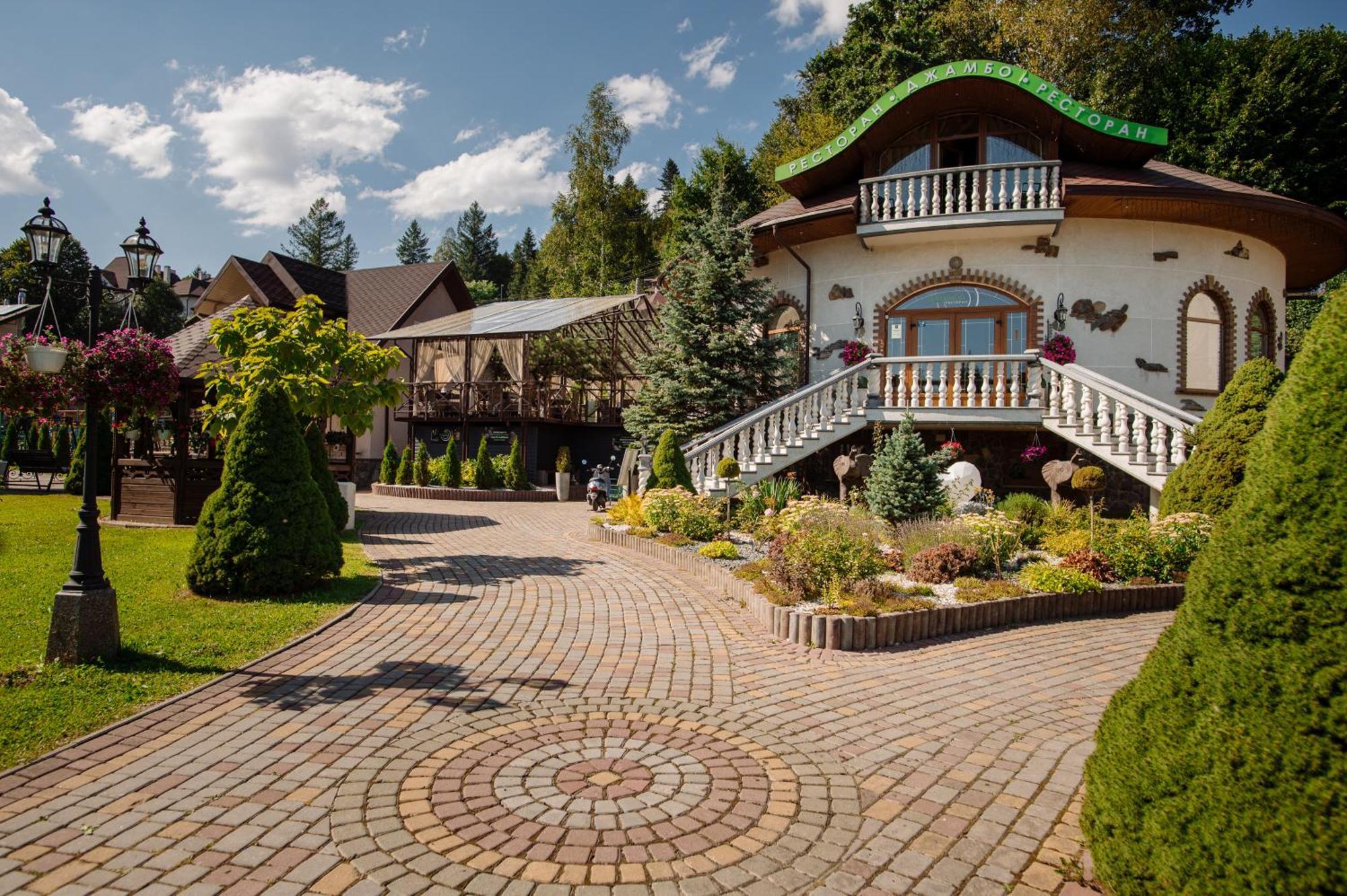 Dianna Hotel Skhidnytsia Exterior photo