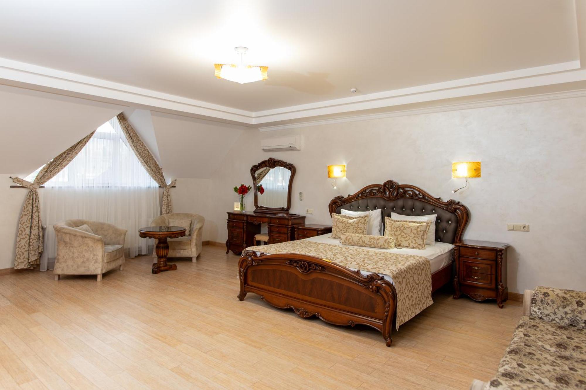 Dianna Hotel Skhidnytsia Exterior photo