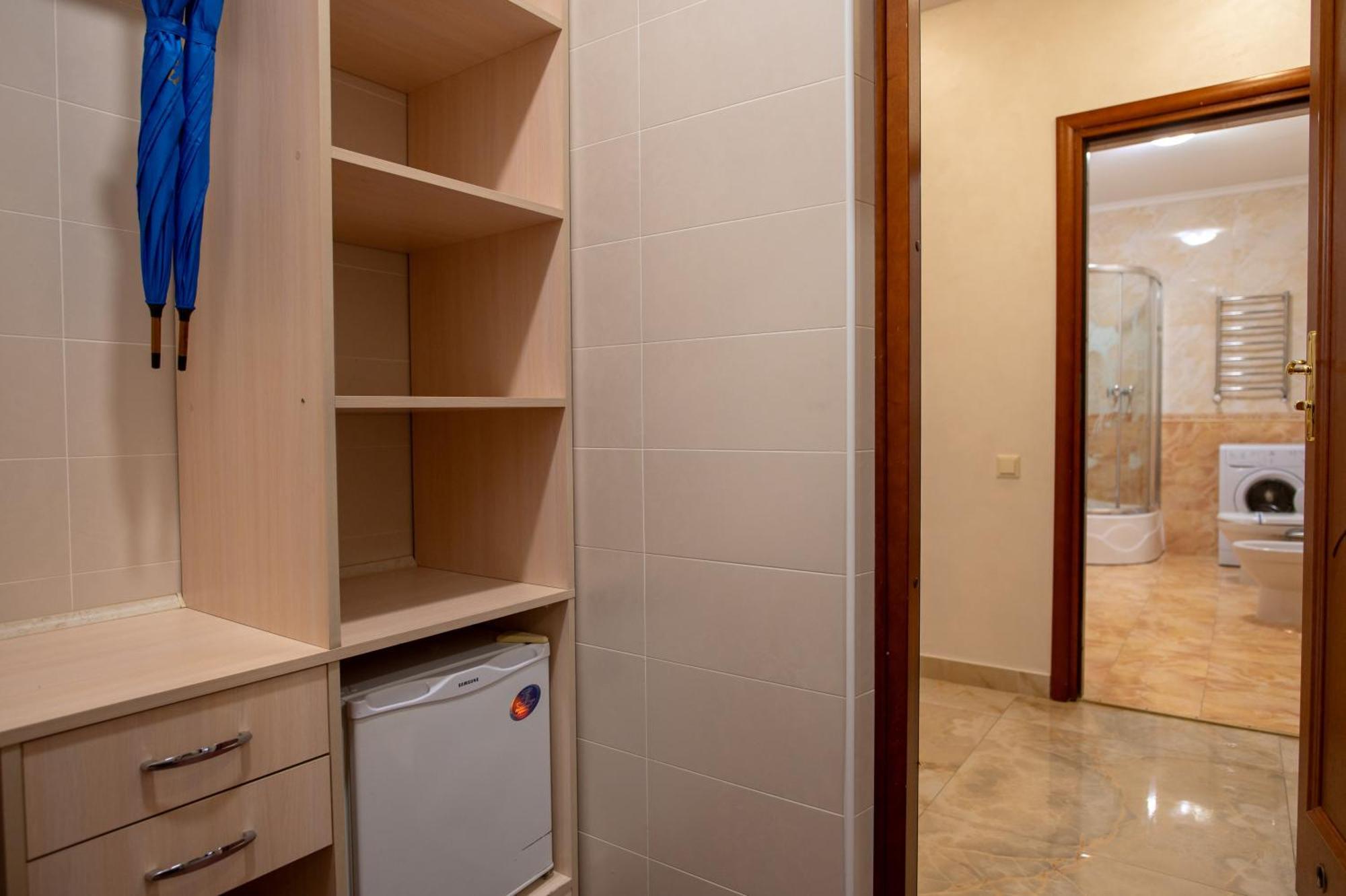 Dianna Hotel Skhidnytsia Exterior photo