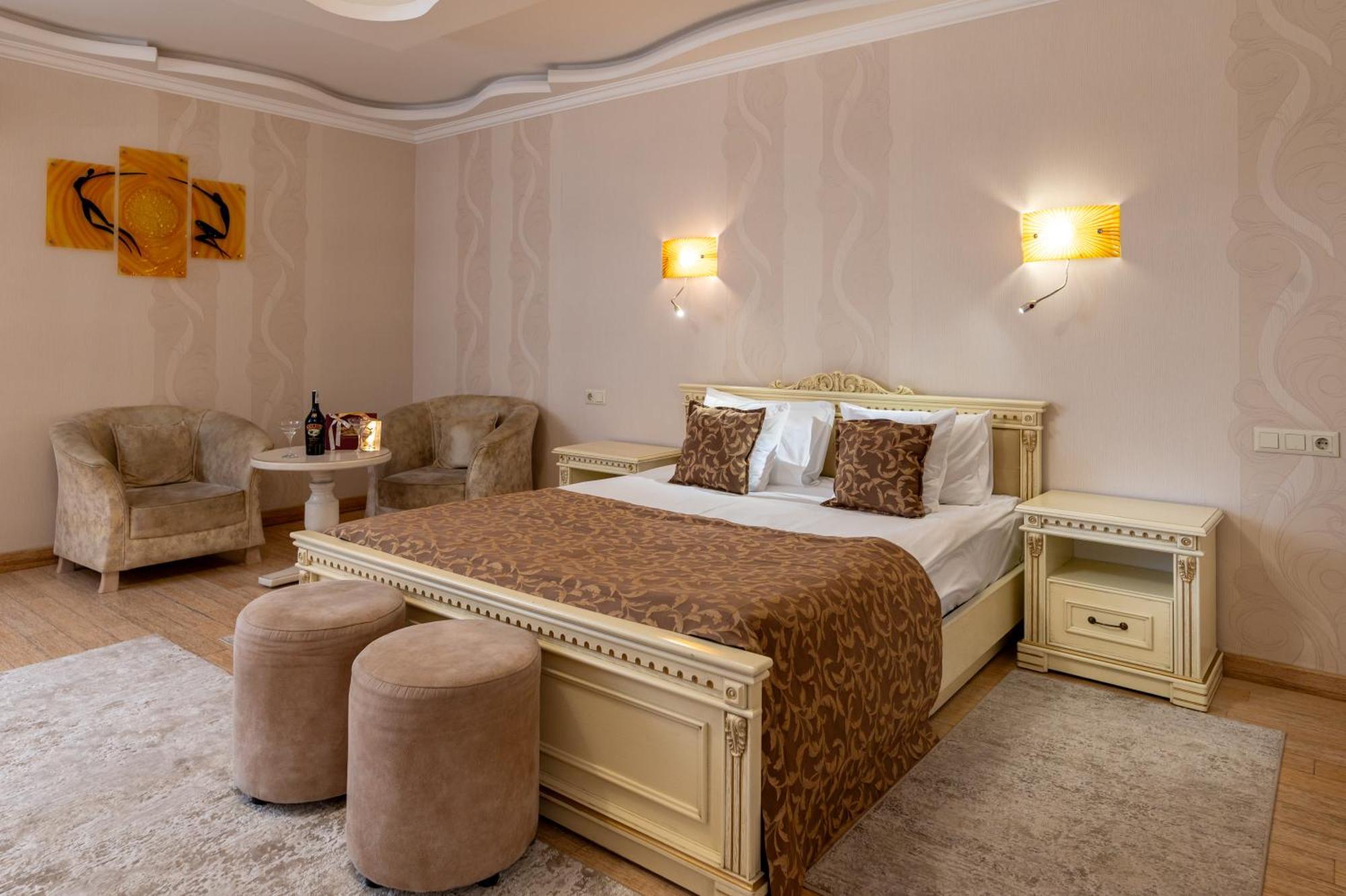 Dianna Hotel Skhidnytsia Exterior photo
